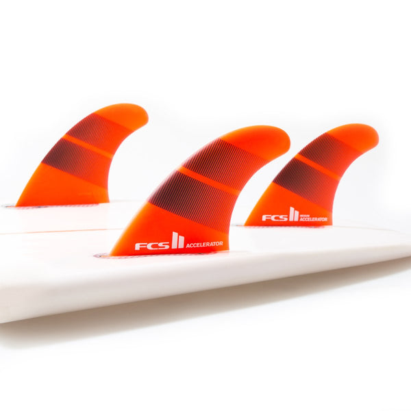 FCS II ACCELERATOR NEO GLASS TRI FINS